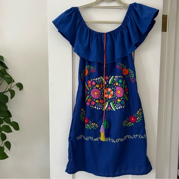 Erica Maree Mexican Embroidered Summer Dress - Picture 2 of 9